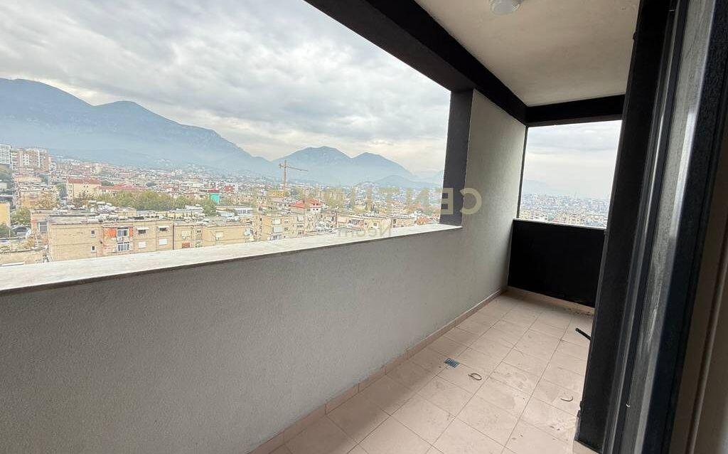 Vendiamo Appartamento 2+1+2 Scuola Unita