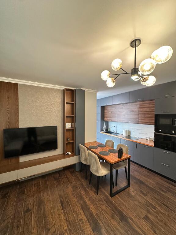 FOR RENT APARTMENT 1+1, NEAR HOTEL ROYAL, BEACH, DURRES.