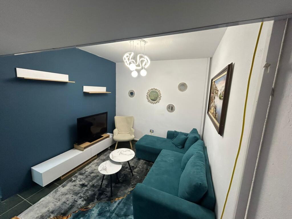 Appartamento duplex in affitto 2+1 a Misto Mame