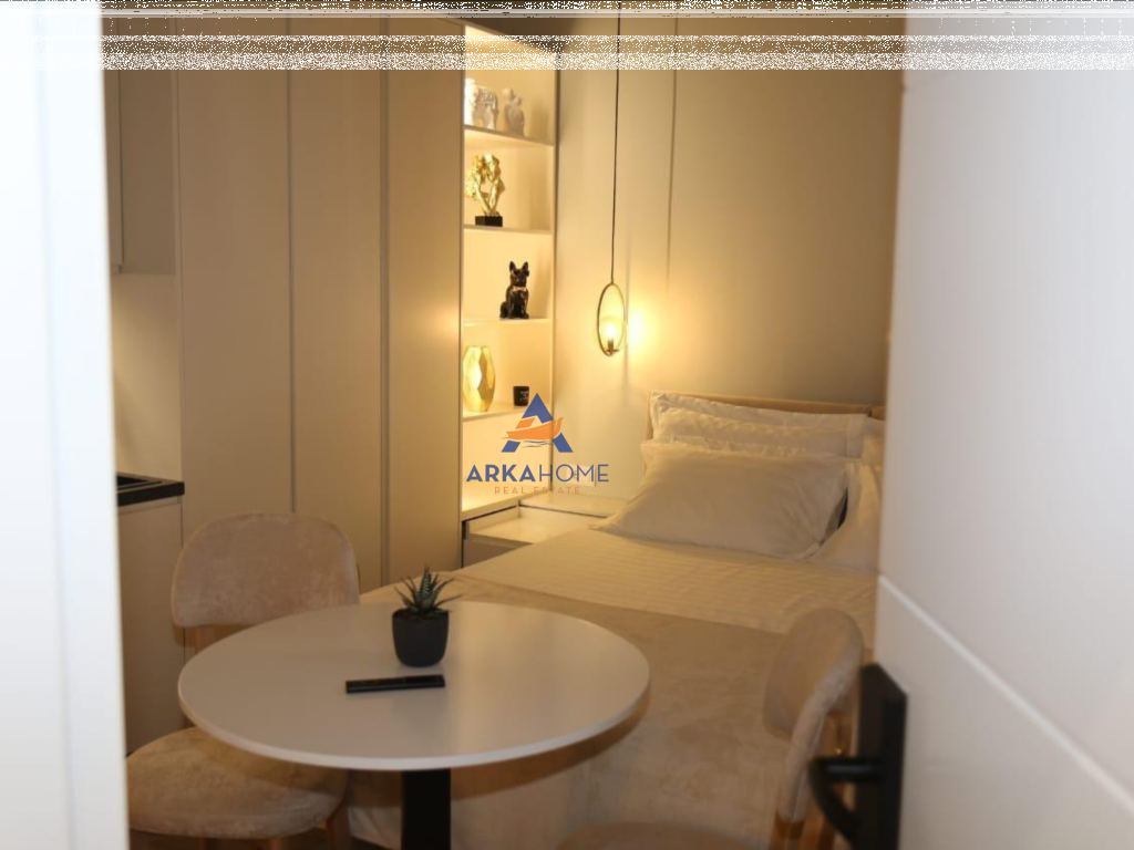 VENDESI COMMERCIALE IN VENDITA 74M2 "VIA MUAMED GJOLLESHA" 250000 EURO
