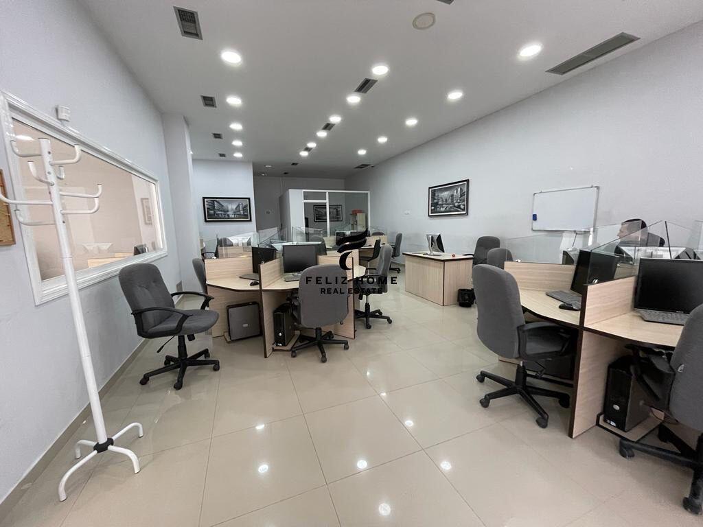UFFICIO IN AFFITTO 3+1+2 ALI DEMI 1000 EURO