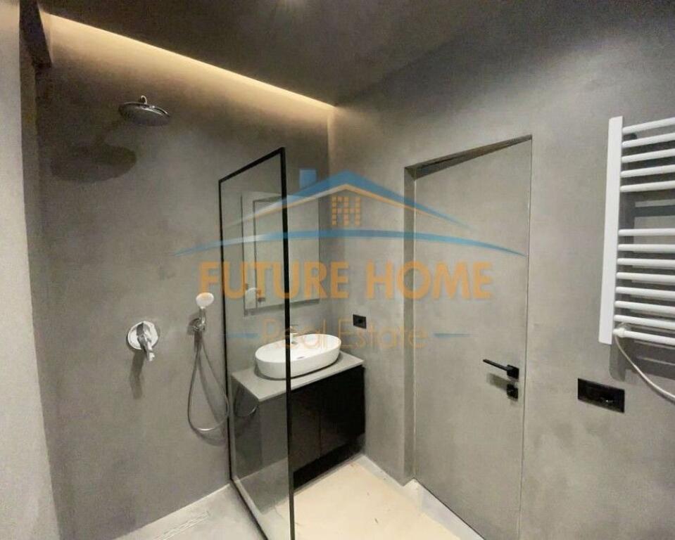 Qira, Apartament 2+1+2+Post Parkimi, Liqeni i Thate