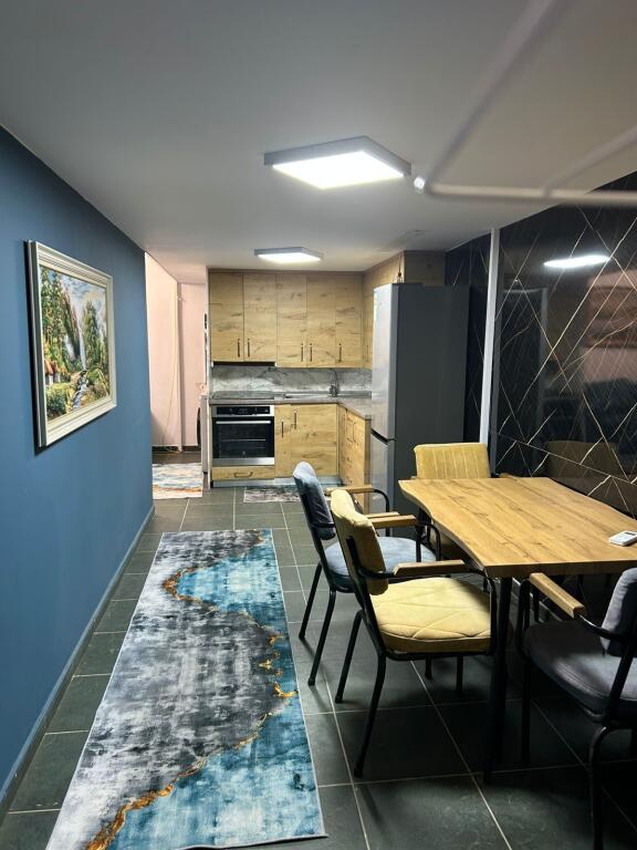 Appartamento duplex in affitto 2+1 a Misto Mame