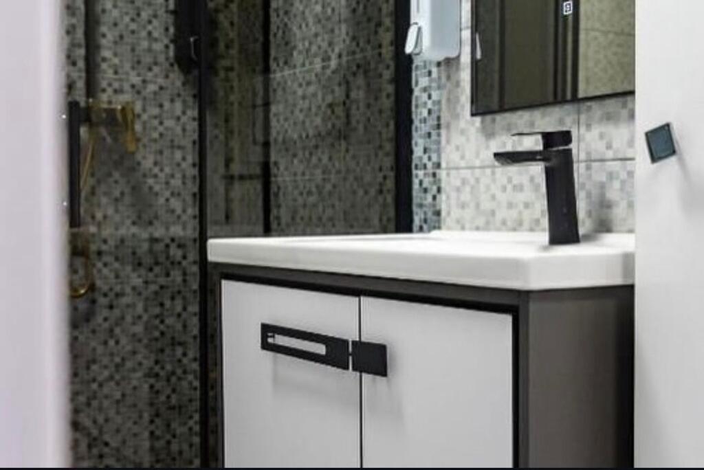 Apartment 1+1,Sami Frasheri school!