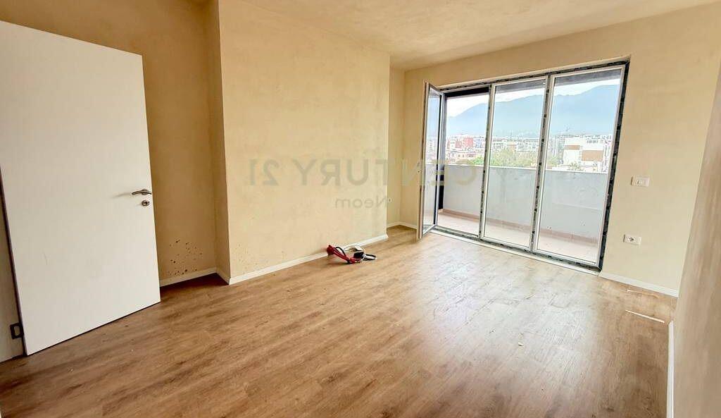 Vendiamo Appartamento 2+1+2 Scuola Unita