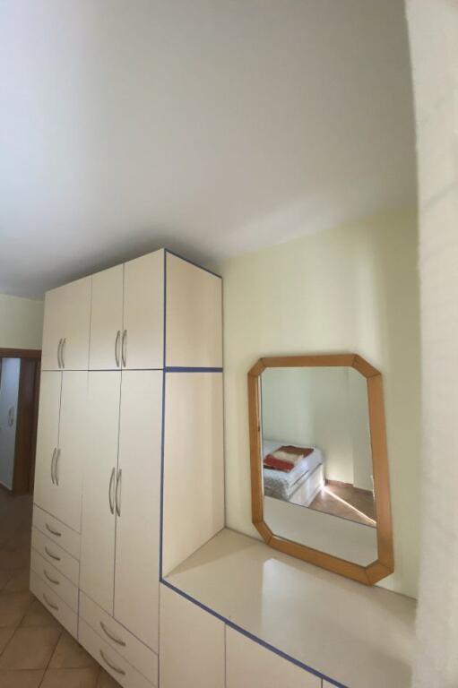 Appartamento 1+1 in affitto a Selvia vicino al Liceo Partizani