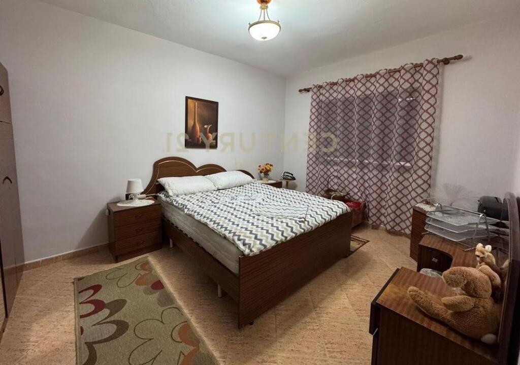 2+1 apartment for rent in the Lapraka area.