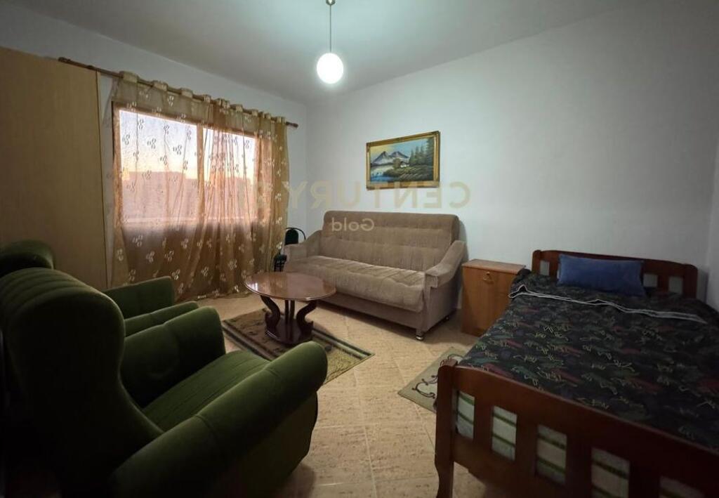 2+1 apartment for rent in the Lapraka area.