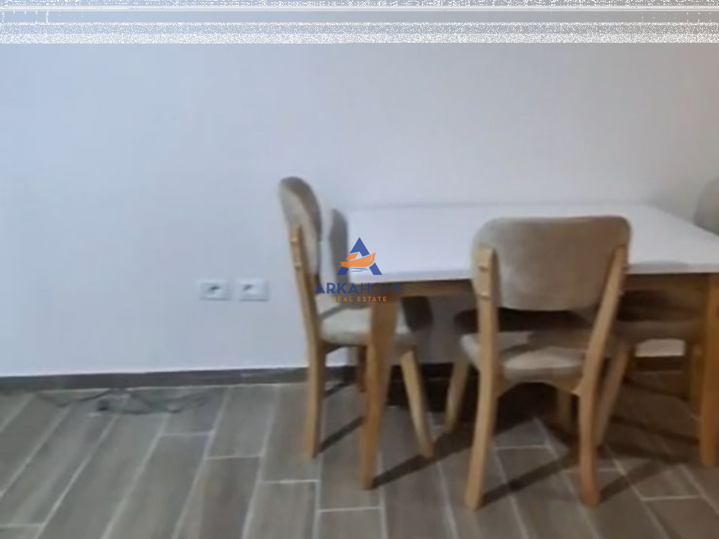APPARTAMENTO IN AFFITTO 2+1+BALCONE " 5 MAGGIO " 50.000 LEKE