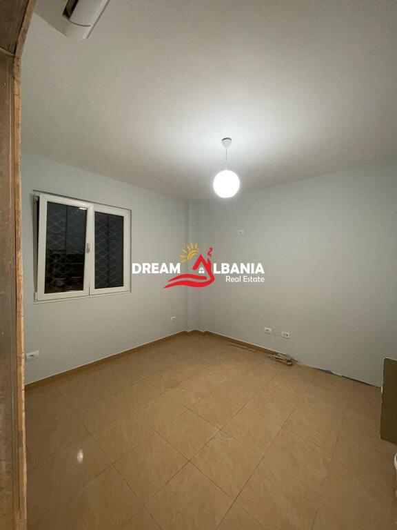 Shitet Apartament 1+1 ne Shitje ne Fresk, prane Fizikes Berthamore (ID 41111198)
