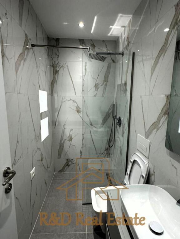 🏙️ IN AFFITTO SUPER APPARTAMENTO 2+1 DUPLEX – CENTRO TIRANA