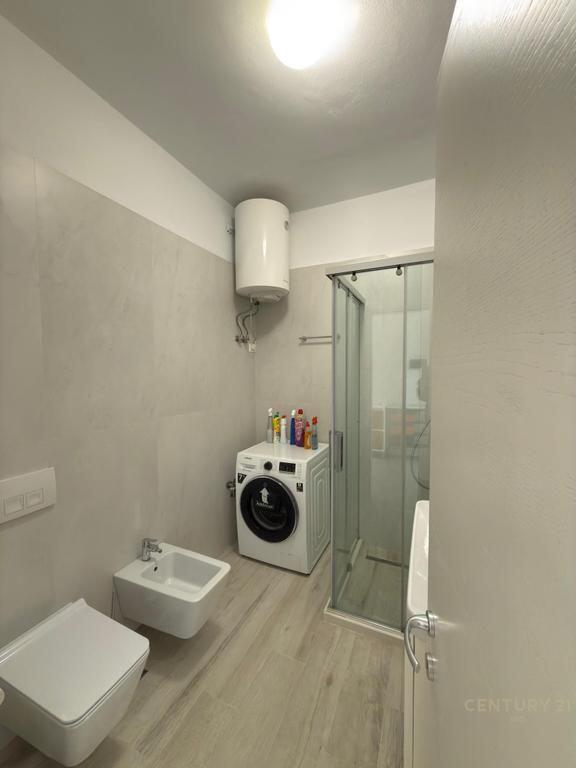 Apartment 2+1+2 for sale at Kika 2, Komuna e Parisit