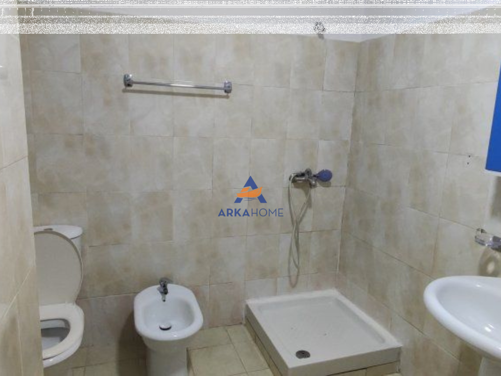 AFFITTASI APPARTAMENTO 2+1+BALCONE "DON BOSKO" 60000 LEK