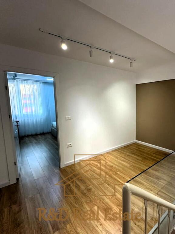 🏙️ IN AFFITTO SUPER APPARTAMENTO 2+1 DUPLEX – CENTRO TIRANA