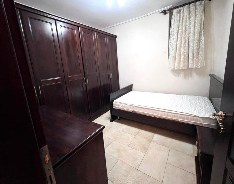 Appartamento 3+1, in affitto, Bllok, Tirana