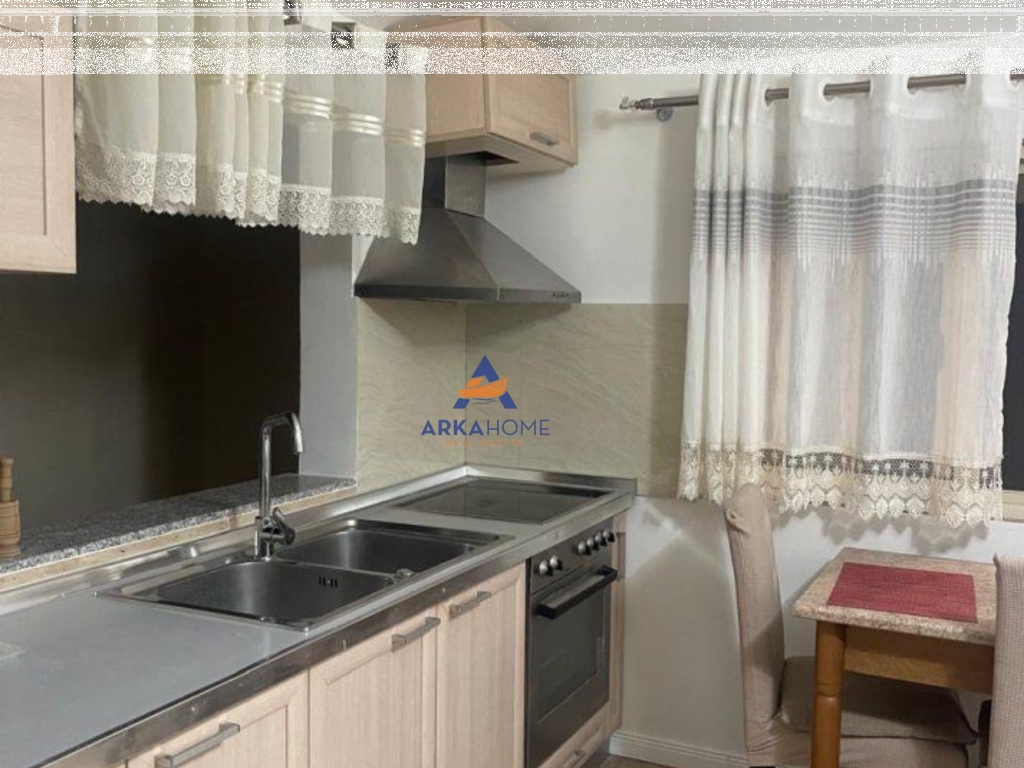 JEPET ME QERA APARTAMENT 1+1+BALLKONE "TE KOMUNA E PARISIT" 600 EURO