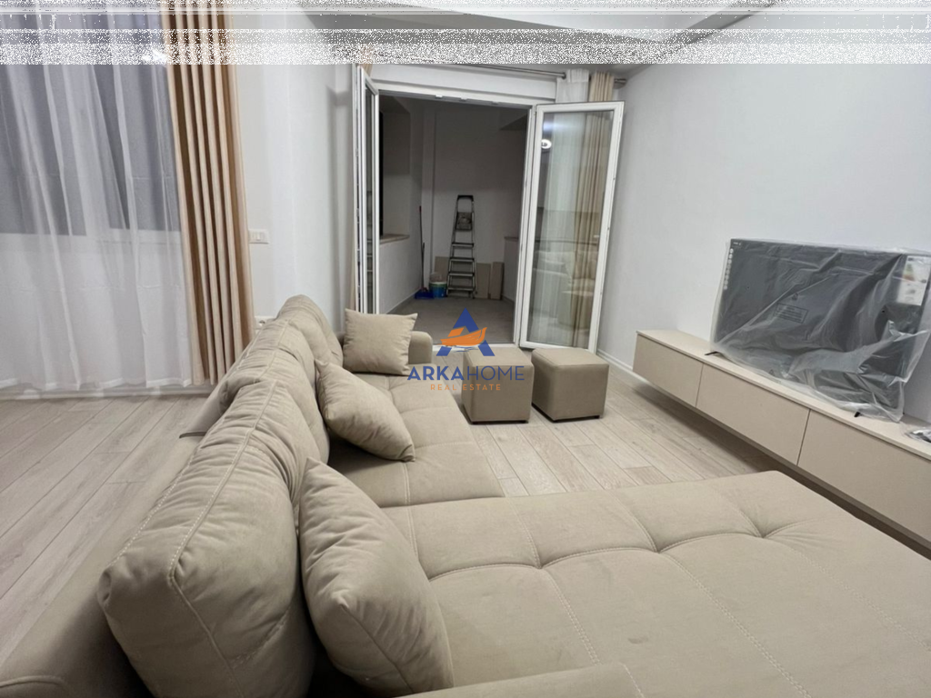 AFFITTASI APPARTAMENTO 2+1+BALCONE "EX CAMPO DELL'AVIAZIONE" 60000 LEKE