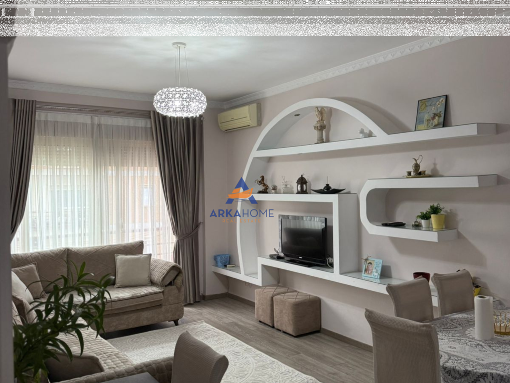 JEPET ME QERA APARTAMENT 1+1+BALLKON "DON BOSKO" 600 EURO