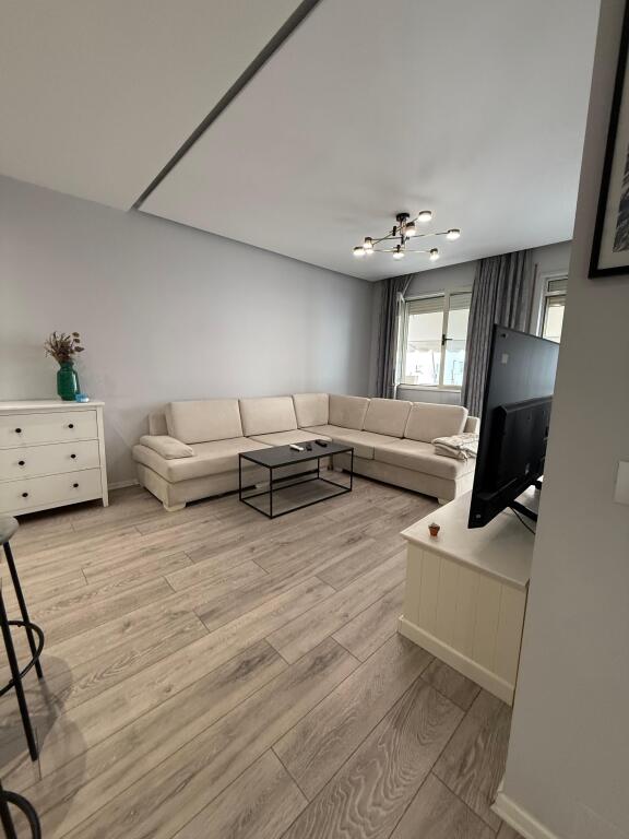 FOR RENT 1+1 APARTMENT DRY LAKE