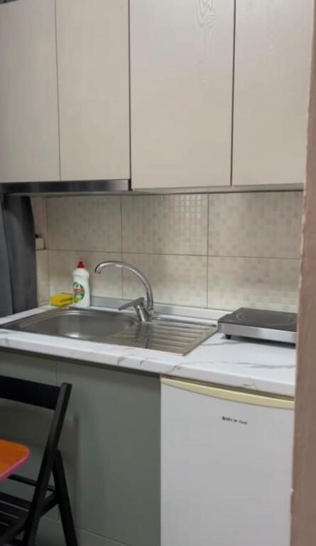 Apartament me qera HomeStudio- 📍Rruga e Durresit