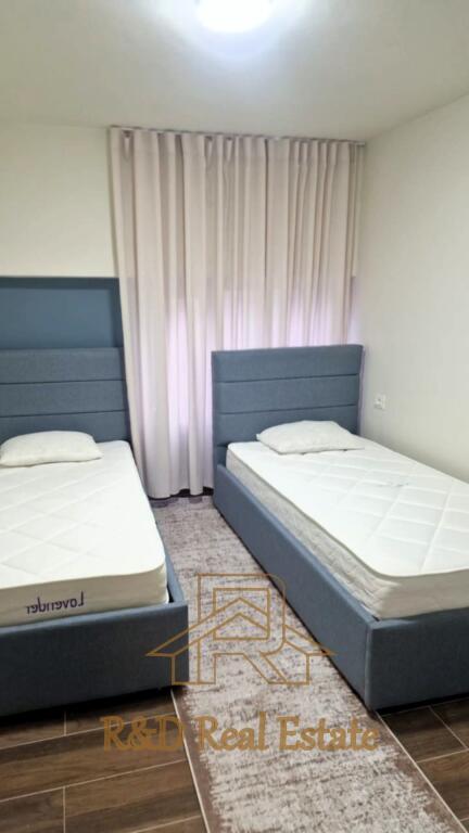 🏡 Jepet me qera apartament 2+1 – Stacioni i Trenit (ESP oil)
