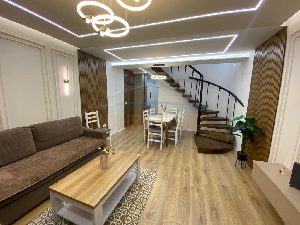 Qera, Apartament 2+1+2 Duplex, Qendër, Tiranë.