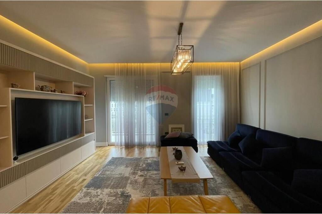 Apartament me qira te prane Tegut