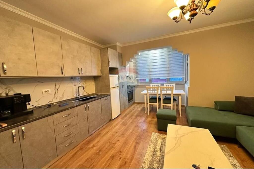 Apartament 2+1 me Qera, Ish Fusha e Aviacionit