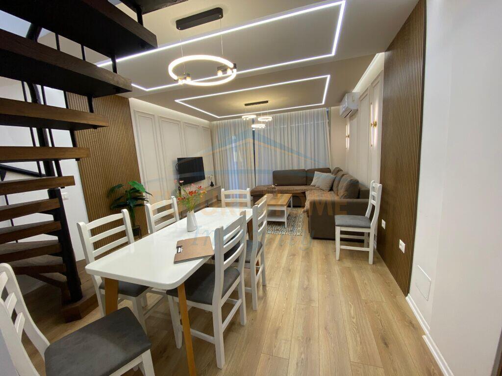Qera, Apartament 2+1+2 Duplex, Qendër, Tiranë.