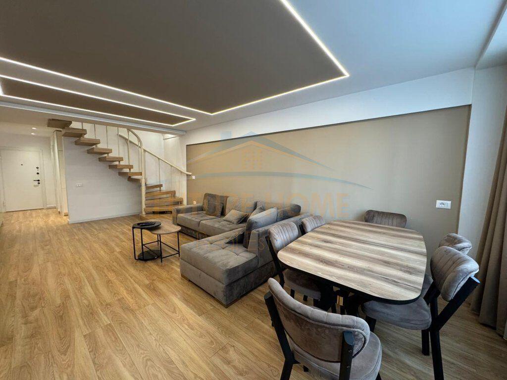 Qera, Duplex 2+1+2, Qendër, Tiranë.