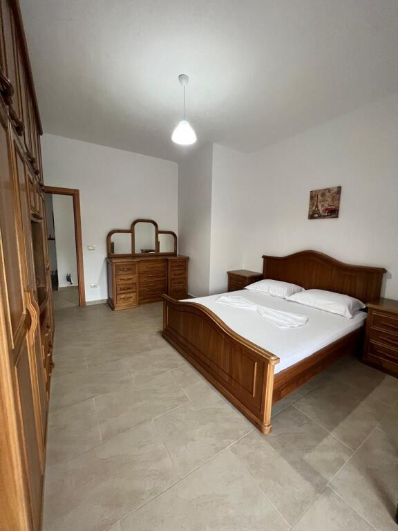 Apartment 2+1+2 Center Vlore