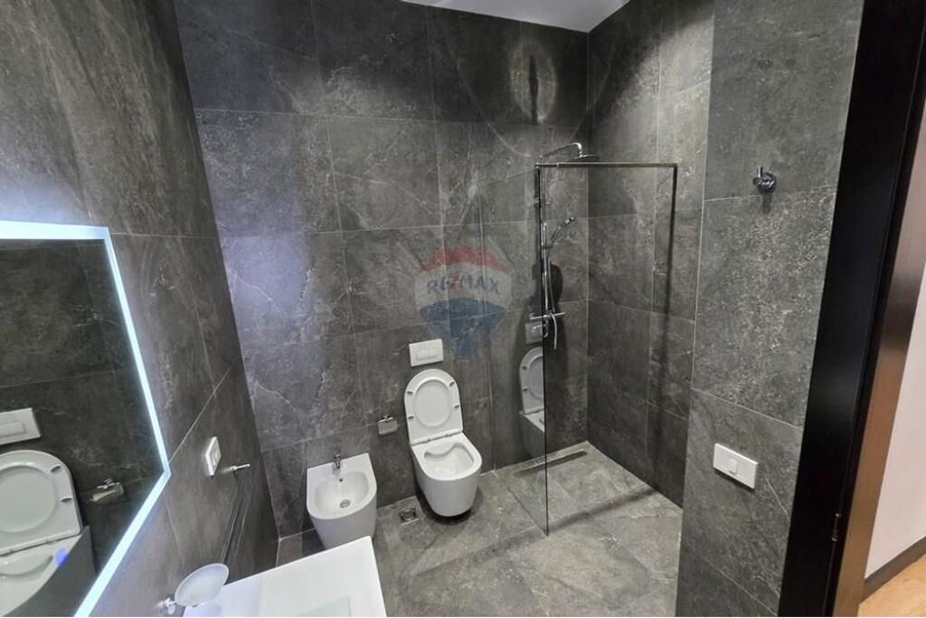 APARTAMENT LUKSOZ 1+1 ME QIRA TEK DELIJORGJI