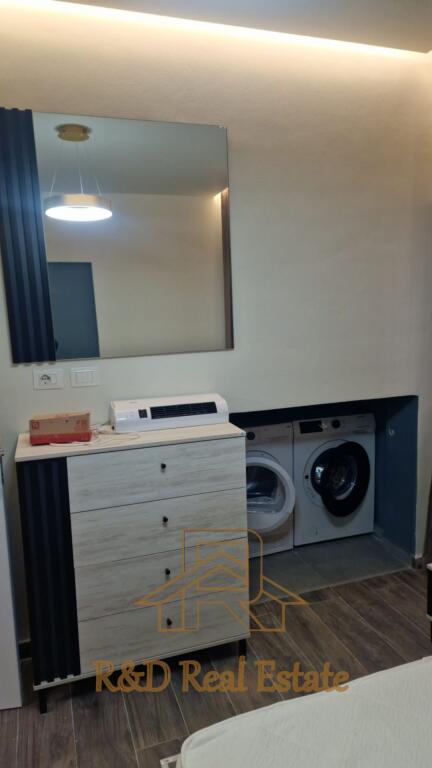 🏡 Jepet me qera apartament 2+1 – Stacioni i Trenit (ESP oil)