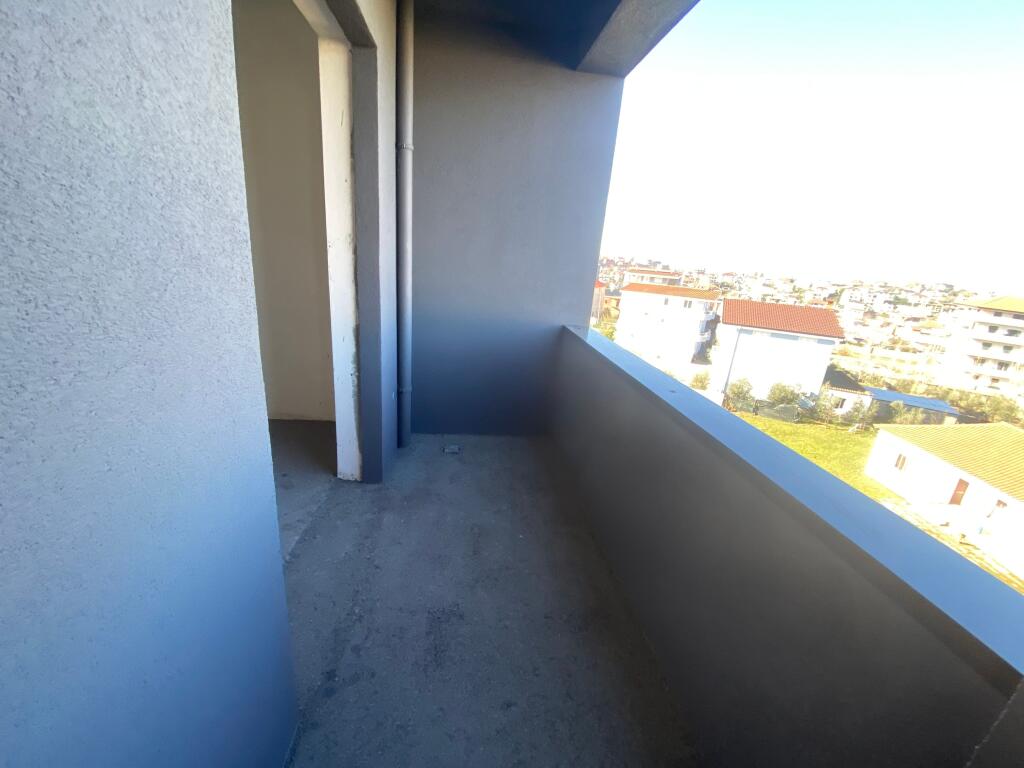 2+1, finished in Paskuqan, 90000 euros