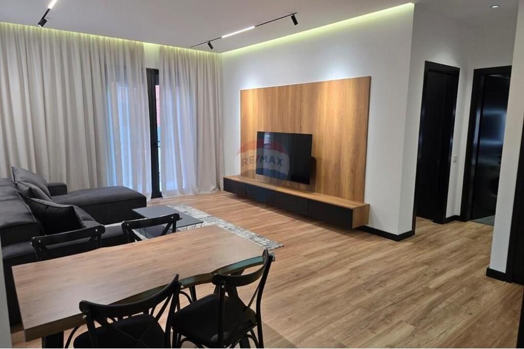 Apartament 1+1+ post parkimi ne Kompleksin Delijorgji