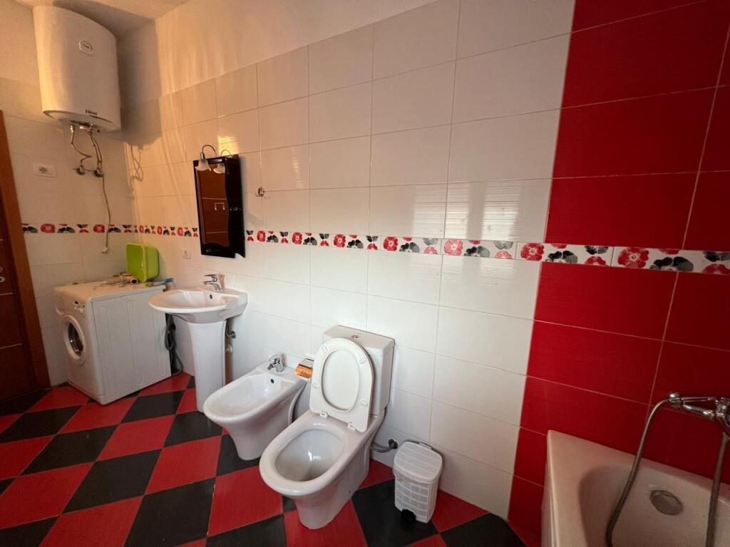 Apartment 2+1+2 Center Vlore