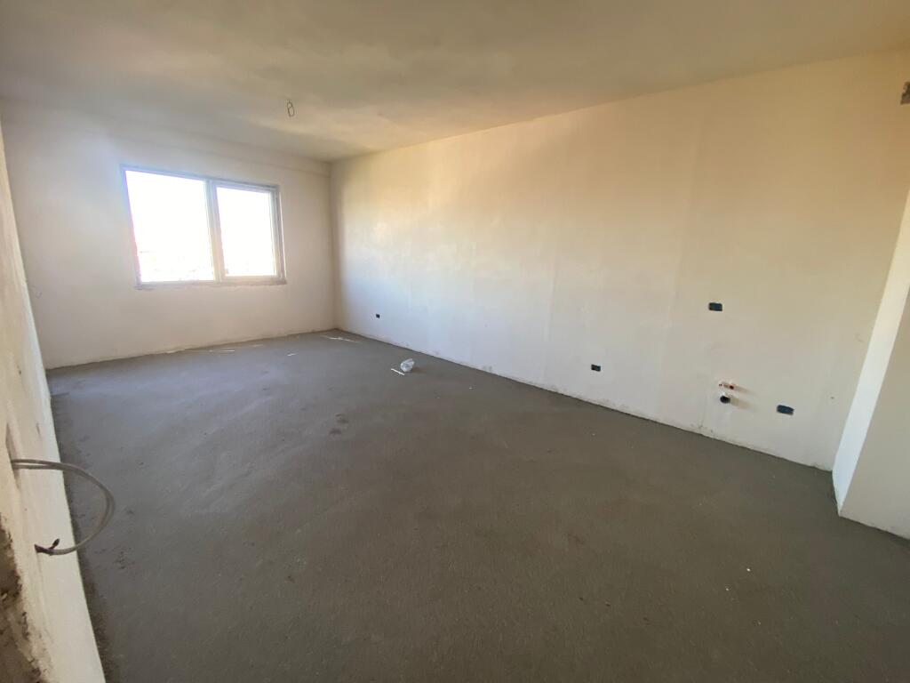 2+1, finished in Paskuqan, 90000 euros