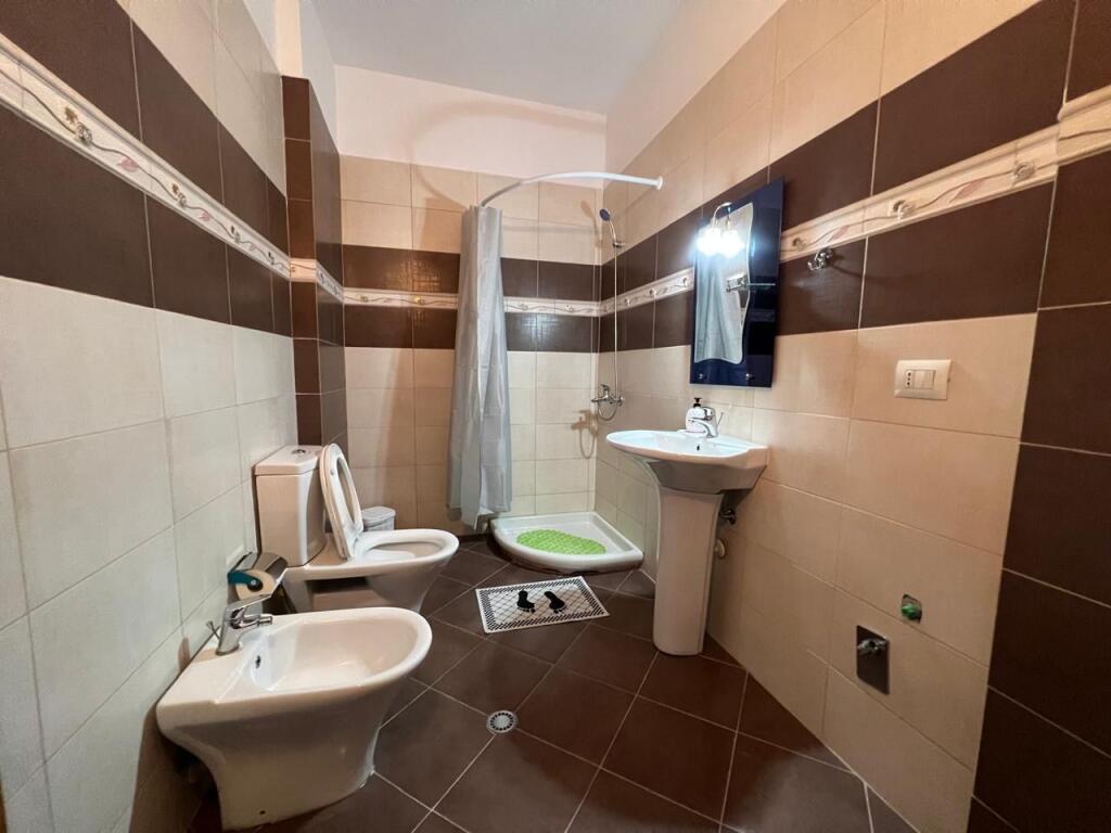 Apartment 2+1+2 Center Vlore