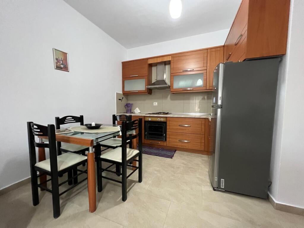 Apartment 2+1+2 Center Vlore