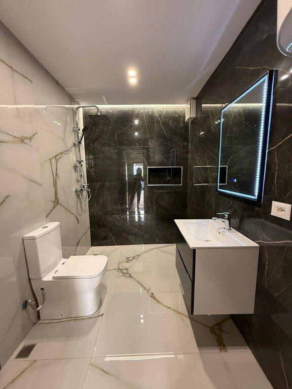 Shitet, Garsionere, Rruga e Elbasanit,Tirane