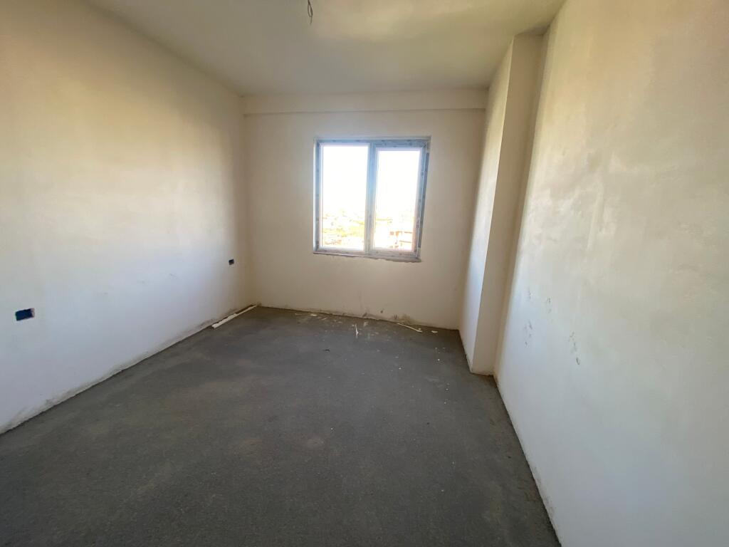 2+1, finished in Paskuqan, 90000 euros