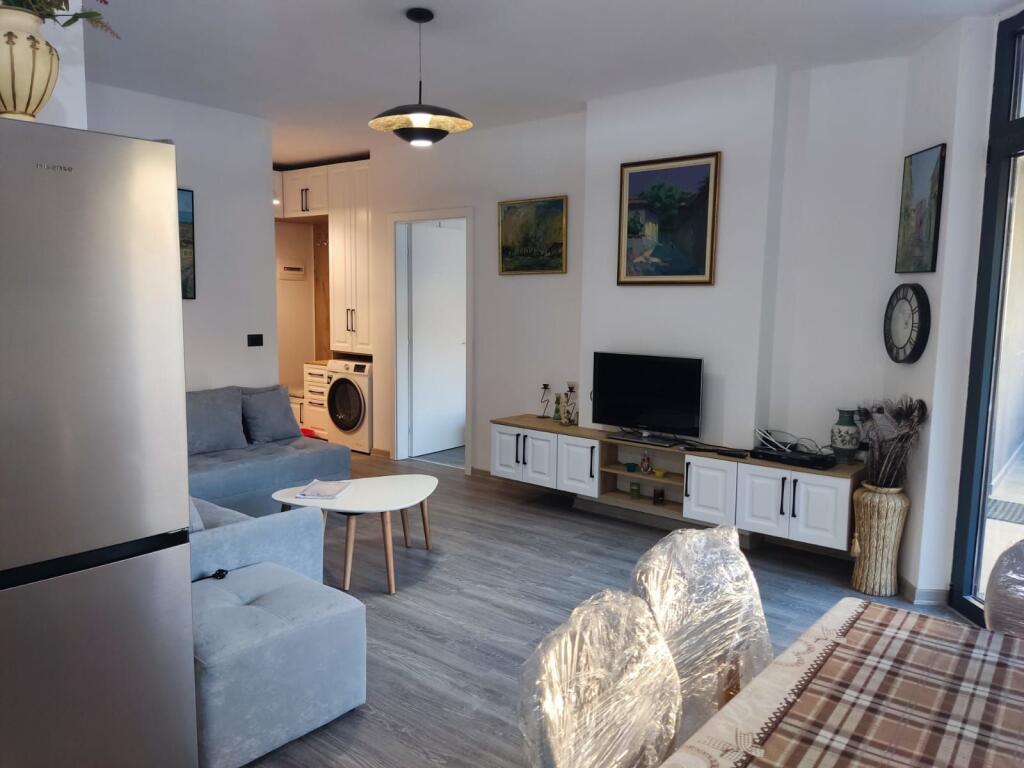 Apartment 1+1 for rent in Currila