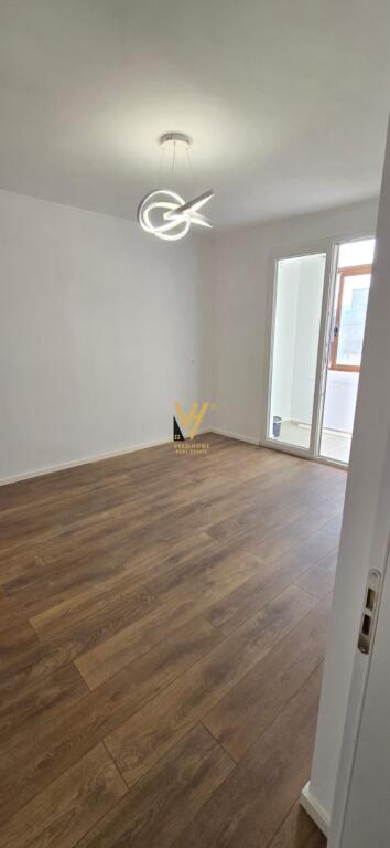 SHITET APARTAMENT 1+1+BLK TE 21 DHJETORI 140.000 EURO