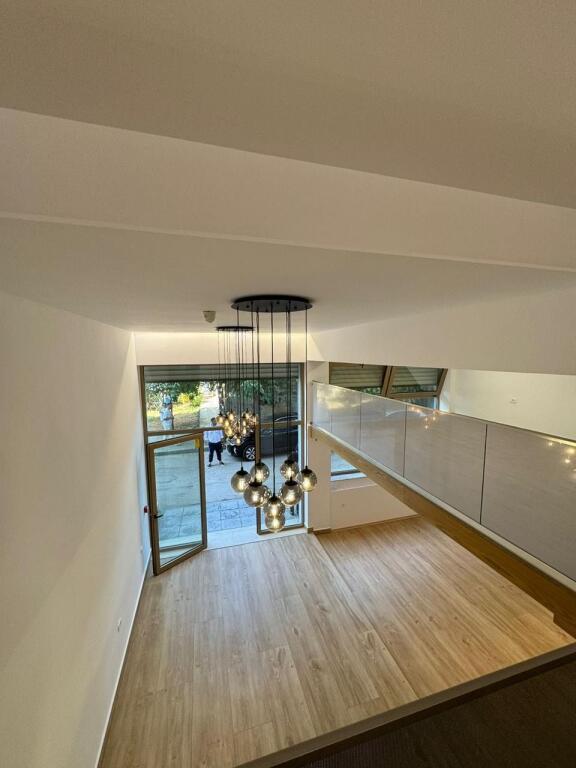 ✨VENDITA AMBIENTE COMMERCIALE | 📍COMUNE DI PARIGI