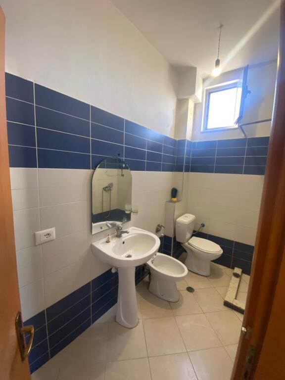 Jepet me qera Apartament 1+1 Te Oroshi, Durres