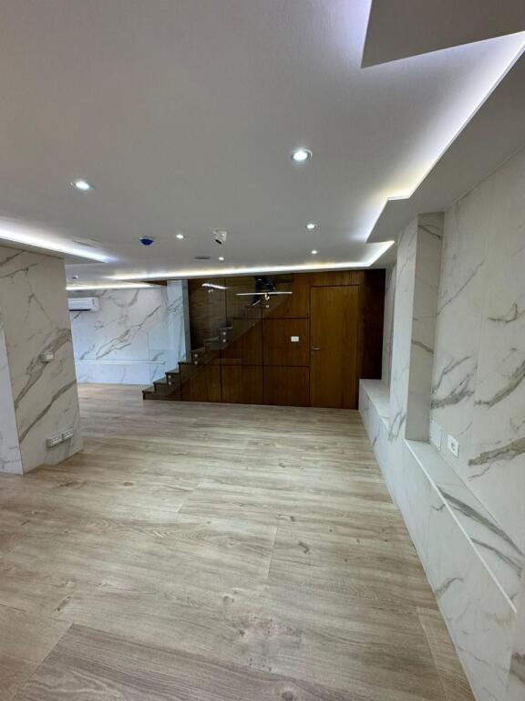 ✨VENDITA AMBIENTE COMMERCIALE | 📍COMUNE DI PARIGI