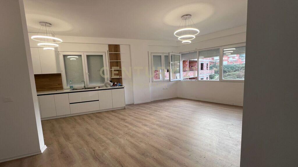 🏡 APARTMENT 2+1+2 NEAR THE BOTANICAL GARDEN – PARTIALLY FURNISHED 🌿