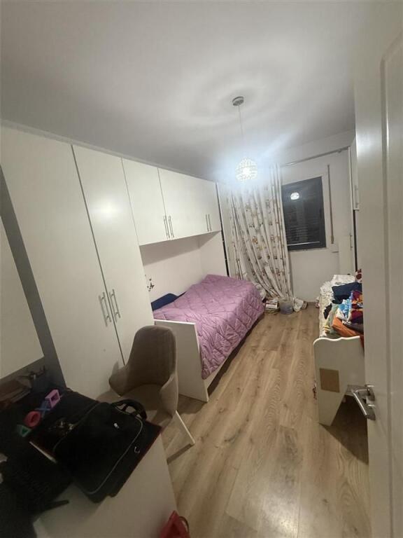 VENDESI APPARTAMENTO 2+1 YZBERISHT 165.000 EURO