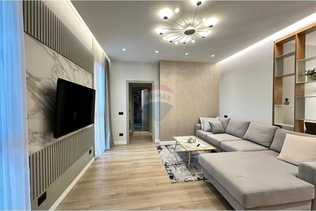 Appartamento in affitto 2+1+2 in Via dei Kosovari