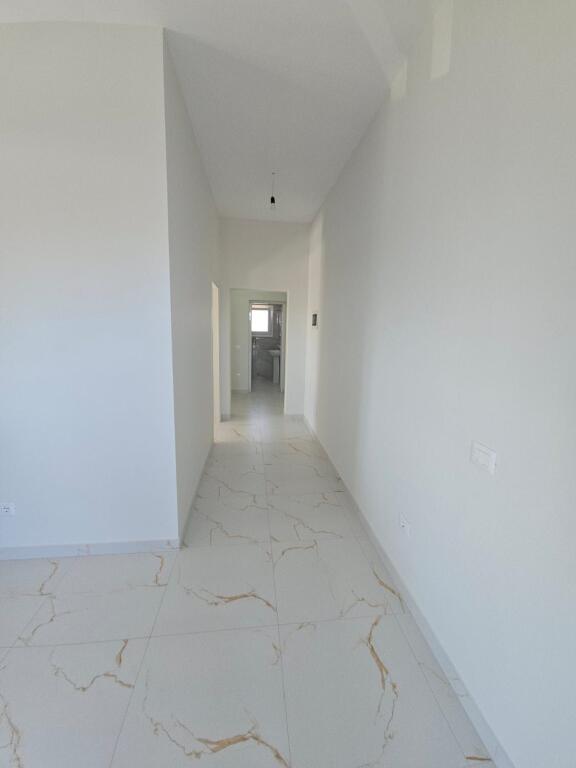 APPARTAMENTO IN AFFITTO 2+1 A KENETE DURRES